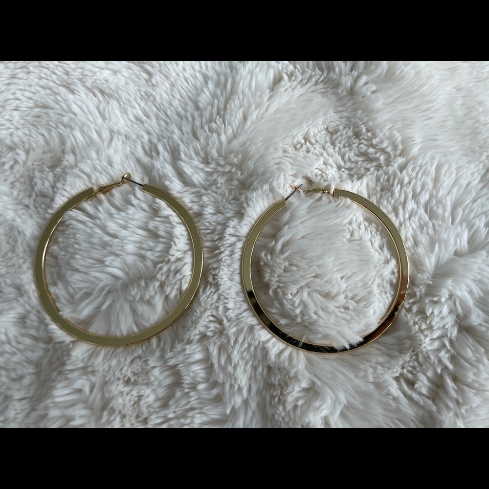 New Revolve Gold Hoops - Picture 2 of 5